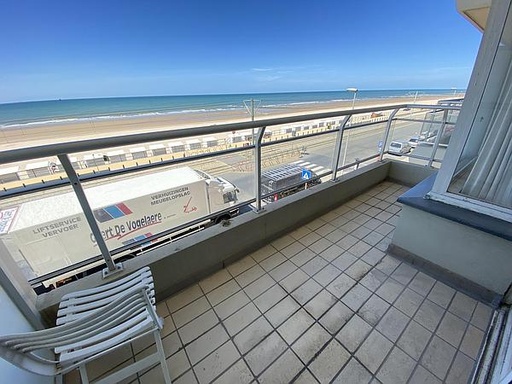 GOLDEN BEACH